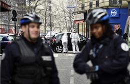 Có 3 tay súng tấn công tòa báo ở Paris