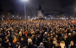 Pháp tuần hành lịch sử lên án khủng bố 