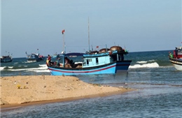 Nhiều cửa biển ở Phú Yên tiếp tục bị bồi lấp