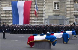 Lễ tang 3 cảnh sát bị khủng bố bắn chết ở Paris
