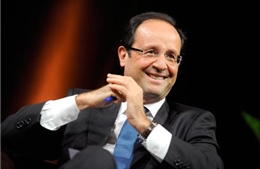 Uy tín của Tổng thống Pháp tăng mạnh 