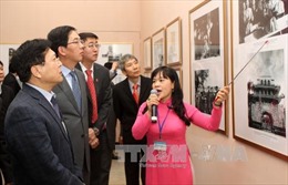 Triển lãm ảnh 65 năm quan hệ ngoại giao Việt-Trung 