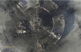 Lực lượng ly khai đánh sập nhà ga sân bay Donetsk
