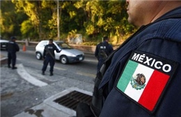 Mexico giải cứu 21 người bị bắt cóc trong hang