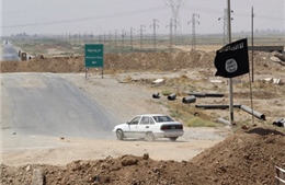 Các lực lượng ở Iraq giành lại mỏ dầu từ tay IS 