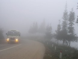Sương mù bao phủ vùng núi phía Bắc, rét dưới 11 độ C