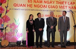  Long trọng kỷ niệm 65 năm quan hệ ngoại giao Việt Nam - CH Séc 