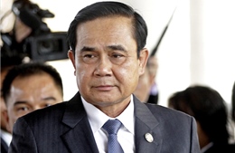 Thủ tướng Thái Lan cảnh báo quân đội có thể tiếp tục can thiệp