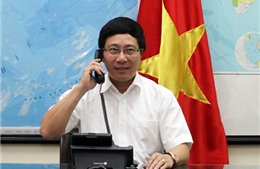 Bộ trưởng Ngoại giao Phạm Bình Minh điện đàm với Ủy viên Quốc vụ Trung Quốc Dương Khiết Trì 