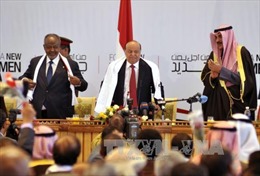  Cựu Tổng thống Yemen, M.Hadi rời tư gia sau khi bị quản thúc 