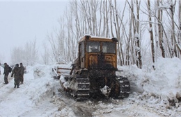 Hơn 100 người chết trong vụ lở tuyết Afghanistan