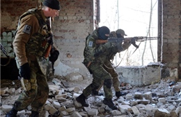 Ukraine: Phe ly khai lợi dụng lệnh ngừng bắn để tái tập hợp