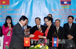 Việt-Lào ký Hiệp định Thương mại song phương