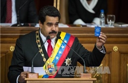 Tổng thống Venezuela tố cáo âm mưu phá hoại cách mạng