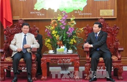 Phó Thủ tướng Lào thăm, làm việc tại Bắc Ninh