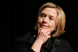 Ba yếu tố để bà Hillary Clinton vượt qua bê bối mới