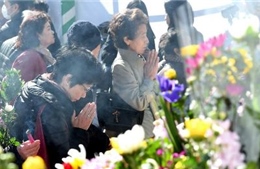 Nhật Bản tưởng niệm nạn nhân vụ ném bom trong Thế chiến 2