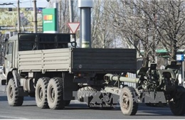 OSCE yêu cầu danh sách vũ khí hạng nặng ở Ukraine