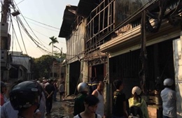 Điện Biên: Kịp thời dập tắt đám cháy ở khu đông dân cư 