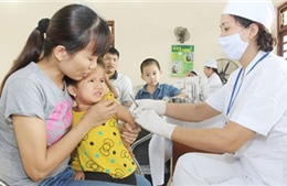 Lại “cháy” vắcxin tiêm chủng 