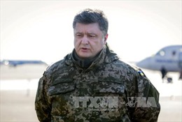 Tổng thống Ukraine ra lệnh xóa bỏ &#39;quân đội tư nhân&#39;