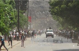 Quân đội Tổng thống Yemen giành lại sân bay Aden 