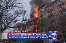 Nổ gas đánh sập nhà và cháy lớn tại New York