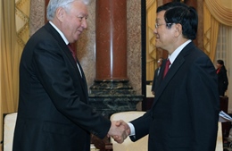 Chủ tịch nước tiếp Chủ tịch Hạ viện Kazakhstan