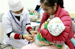 Chủ động tiêm vắcxin để phòng bệnh thủy đậu