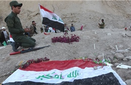 Phát hiện mộ chôn 1.700 lính Iraq bị IS giết hại