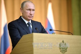 Ông Putin dự đoán kinh tế Nga trở lại đà tăng trưởng trong 2 năm