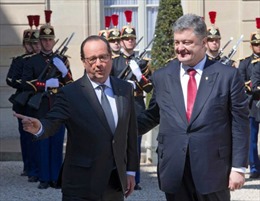 Pháp sẽ giúp Ukraine phân cấp quyền lực