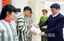 Hà Nội: Giảm án, tha tù cho 177 phạm nhân 