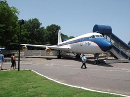 Hai phi cơ của Elvis Presley sẽ ở lại Graceland 