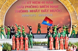 Thủ tướng dự lễ kỷ niệm 40 năm ngày Giải phóng miền Nam ở Hậu Giang