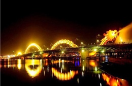Lượng khách du lịch đến Đà Nẵng dịp nghỉ lễ tăng mạnh