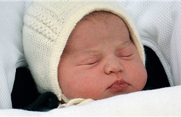 Tiểu công chúa nước Anh mang tên Charlotte