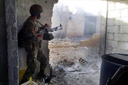Mỹ bắt đầu huấn luyện chiến binh Syria chống IS 