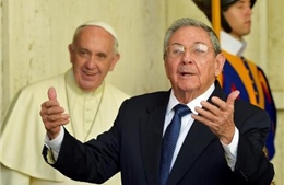 Giáo hoàng Francis tiếp Chủ tịch Cuba