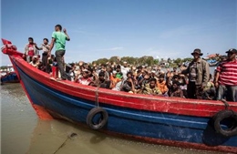 Indonesia cứu gần 500 người nhập cư bị mắc cạn