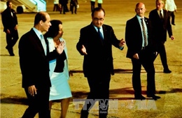 Thăm Cuba, ông Hollande thành &#39;vua ngoại giao kinh tế&#39;