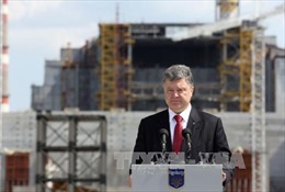 Ukraine thông qua dự luật thiết quân luật 