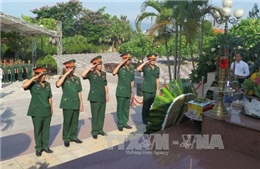 Truy điệu, an táng hài cốt liệt sĩ quân tình nguyện Việt Nam
