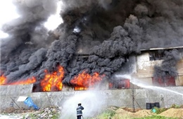 45 người chết cháy trong xưởng giày dép Philippines