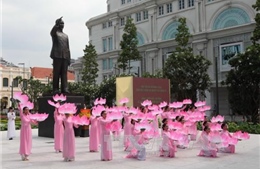 Khánh thành Tượng đài Bác tại Thành phố Hồ Chí Minh