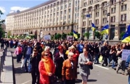 Ukraine: Biểu tình rầm rộ phản đối tăng giá dịch vụ ở Kiev 