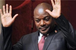 Tổng thống Burundi lần đầu xuất hiện trước công chúng