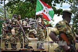 Quân đội Burundi trấn áp người biểu tình 