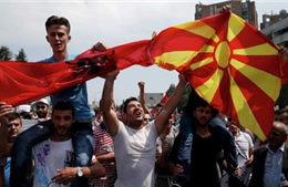Syria, Ukraine chưa xong, Mỹ-Nga lại ‘so găng&#39; ở Macedonia
