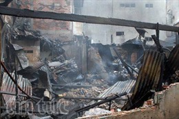 Hỏa hoạn thiêu rụi 3 căn nhà trong hẻm Sài Gòn